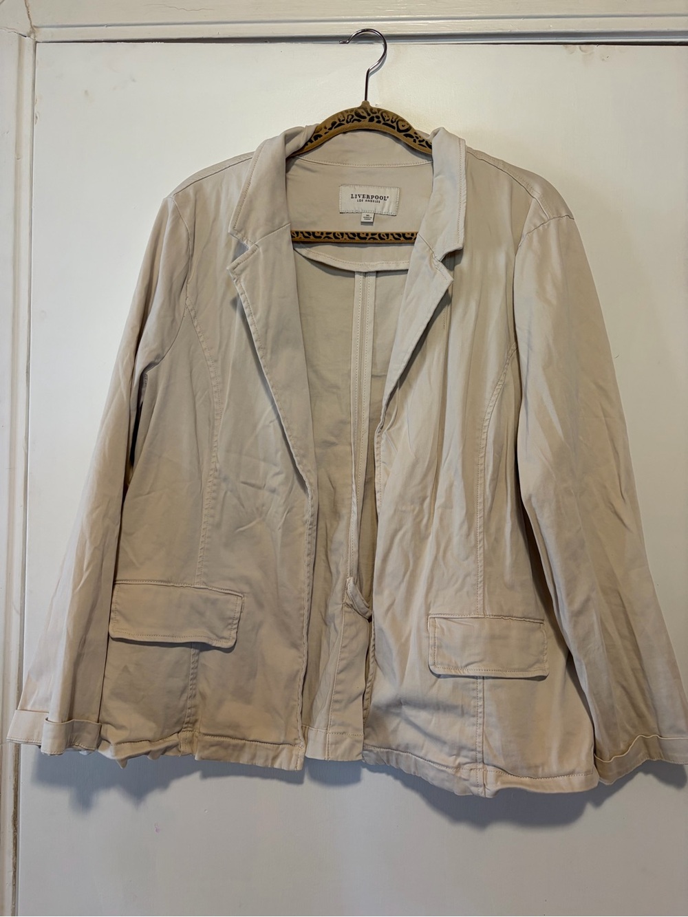 Liverpool Women's Light Beige Tailored Blazer